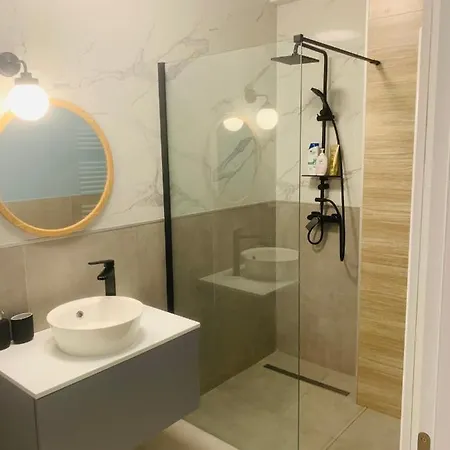 Velvet 105 Mamaia Nord דירה Năvodari